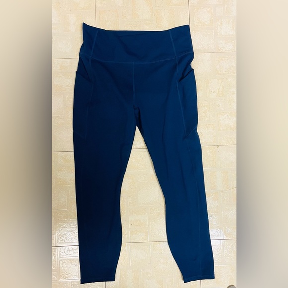 Fabletics leggings - Picture 1 of 3